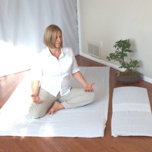 Mats, Linens & Accessories